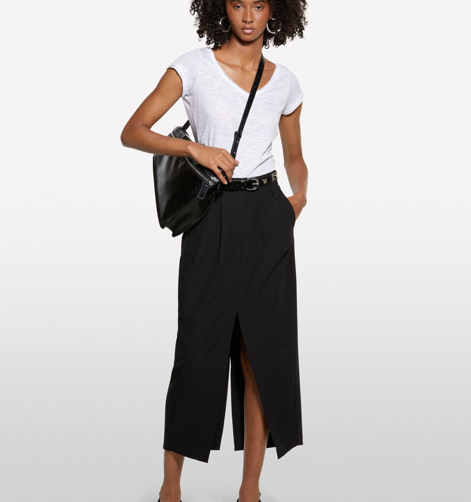 Black midi skirt with slit - women's midi skirts - Black | Sisley image number 1